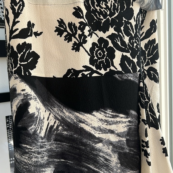 100% Silk Multi Fabric Dress with Drawstring - Picture 4 of 6